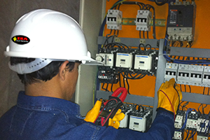 Técnicos Electricistas en el Callao